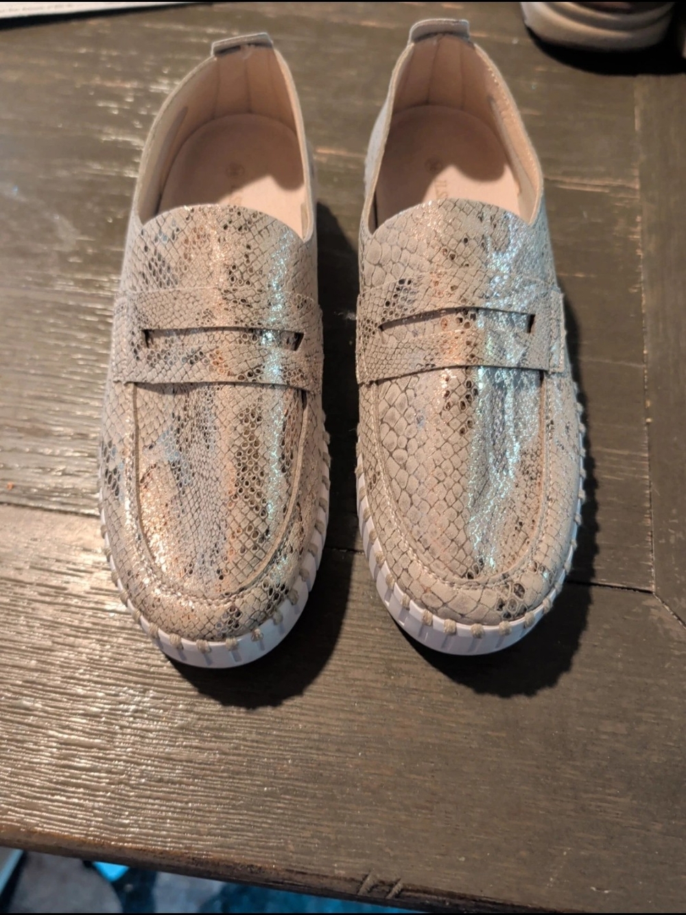 Ilse Jacobsen light beige snake-print slip-on loafer ($100+)
